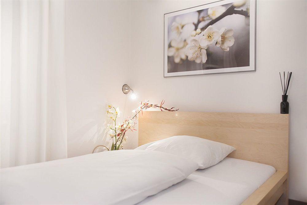Concept Living Munich Serviced Apartments Rom bilde